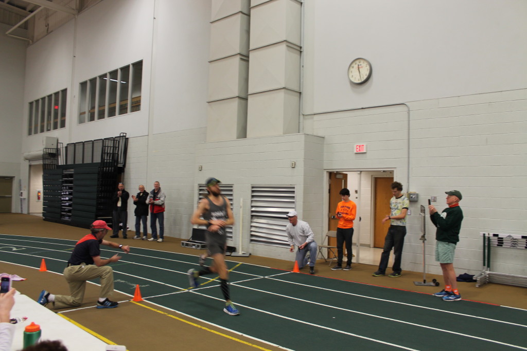 Michael Wardian setting the indoor 50k world record.